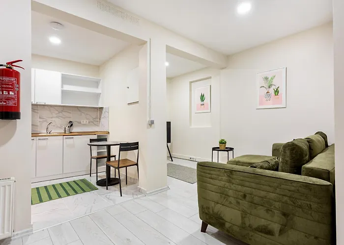 Apartamento Akce 6 *