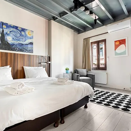 Akce 6 Apartamento *